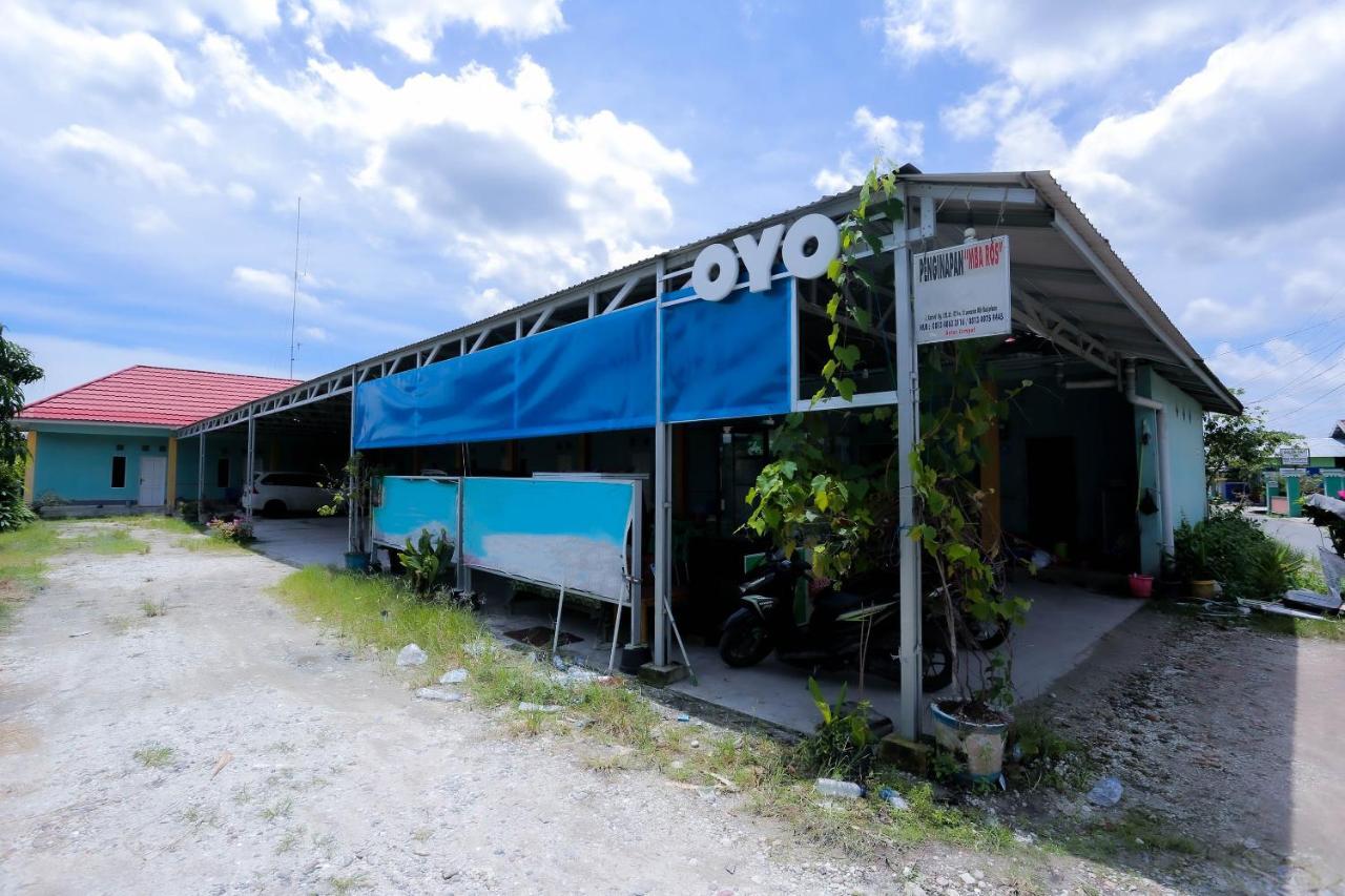 Oyo 2692 Penginapan Mba Ros Banjarbaru Экстерьер фото