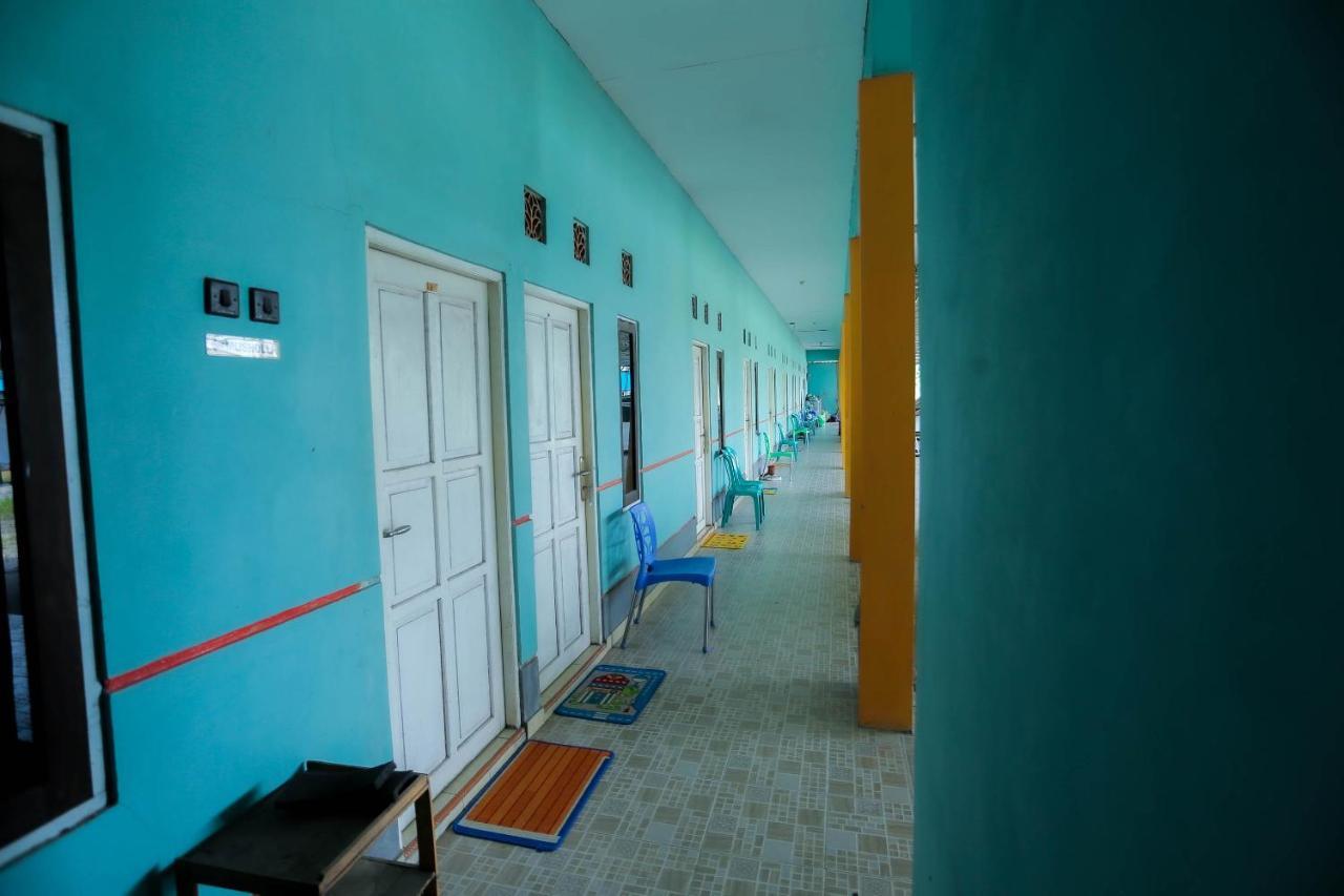 Oyo 2692 Penginapan Mba Ros Banjarbaru Экстерьер фото