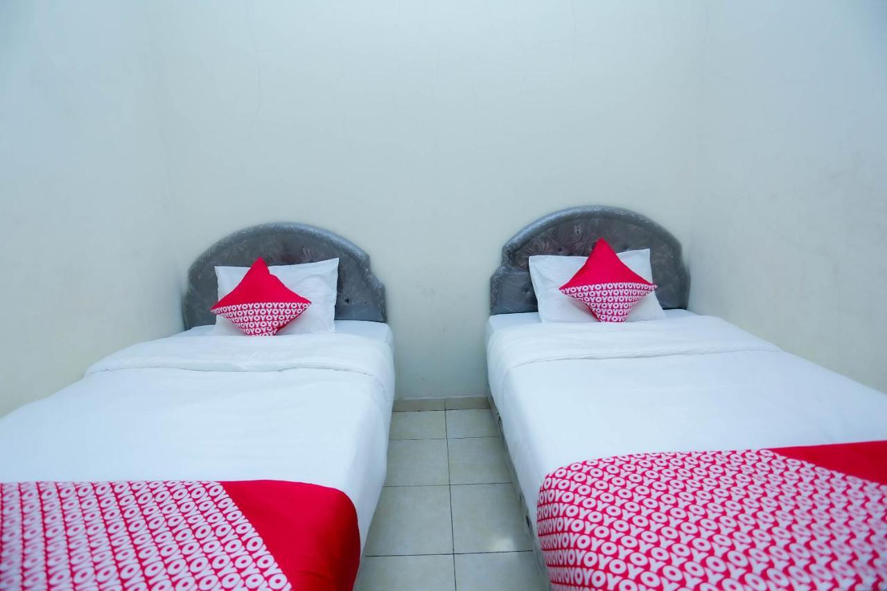 Oyo 2692 Penginapan Mba Ros Banjarbaru Экстерьер фото