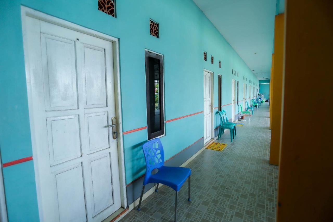 Oyo 2692 Penginapan Mba Ros Banjarbaru Экстерьер фото