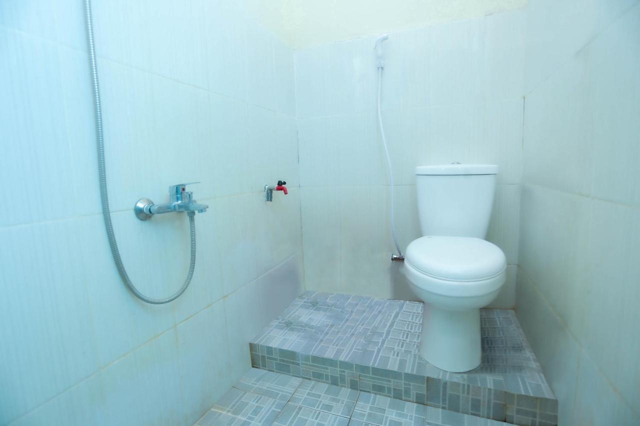 Oyo 2692 Penginapan Mba Ros Banjarbaru Экстерьер фото