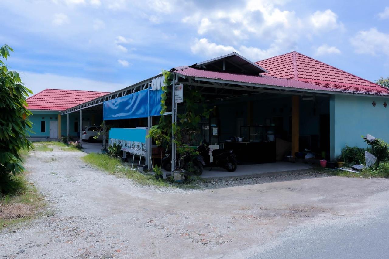 Oyo 2692 Penginapan Mba Ros Banjarbaru Экстерьер фото